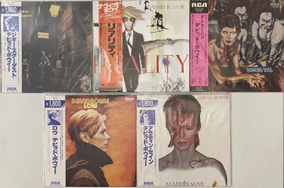 Lot 815 - DAVID BOWIE - JAPANESE LP PACK