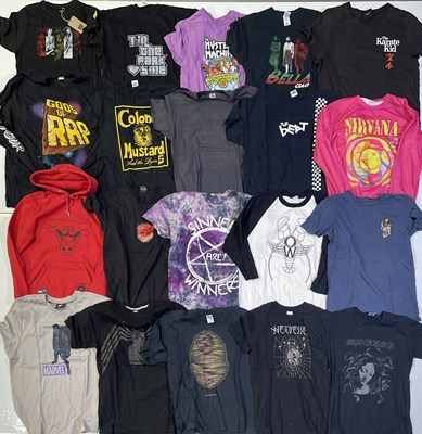 Lot 372 - MUSIC / POP CULTURE T-SHIRTS AND CLOTHING.