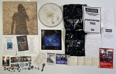 Lot 53 - STEVEN WILSON / PORCUPINE TREE - SIGNED ITEM COLLECTION AND MEMORABILIA.