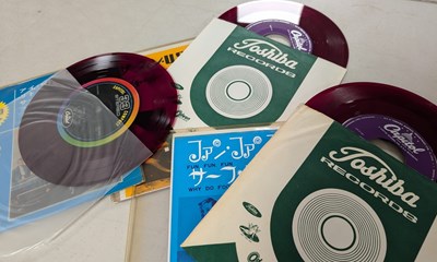 Lot 104 - THE BEACH BOYS - JAPANESE 7" PACK (ALL TRANSPARENT RED VINYL)