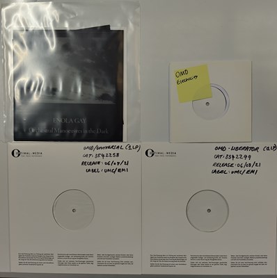 Lot 35 - ORCHESTRAL MANOEUVRES IN THE DARK - CONTEMPORARY WHITE LABEL TEST PRESSING LPs.