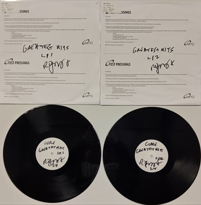 Lot 87 - THE CURE - GREATEST 2XLP (2023 - 0602557261264) - SIGNED BY ROBERT SMITH