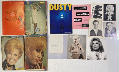 Lot 41 - DUSTY SPRINGFIELD - MEMORABILIA COLLECTION INC SIGNED IMAGE.