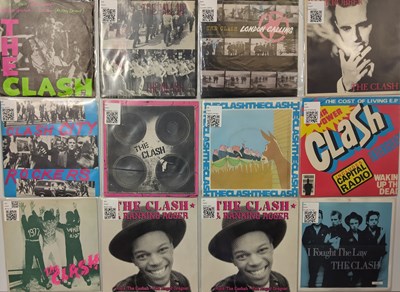 Lot 207 - THE CLASH - 7" COLLECTION