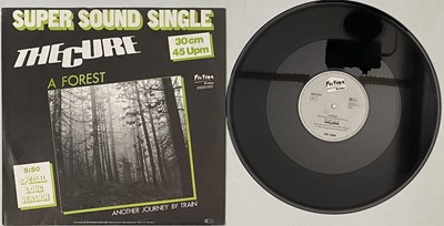 Lot 208 - THE CURE - A FOREST (SPECIAL LONG VERSION) 12" (GERMANY - 0930.022)