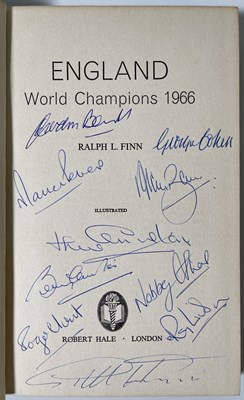 Lot 387 - FOOTBALL MEMORABILIA - ENGLAND WORLD CUP WINNING SQUAD - MULTI-SIGNED BOOK.