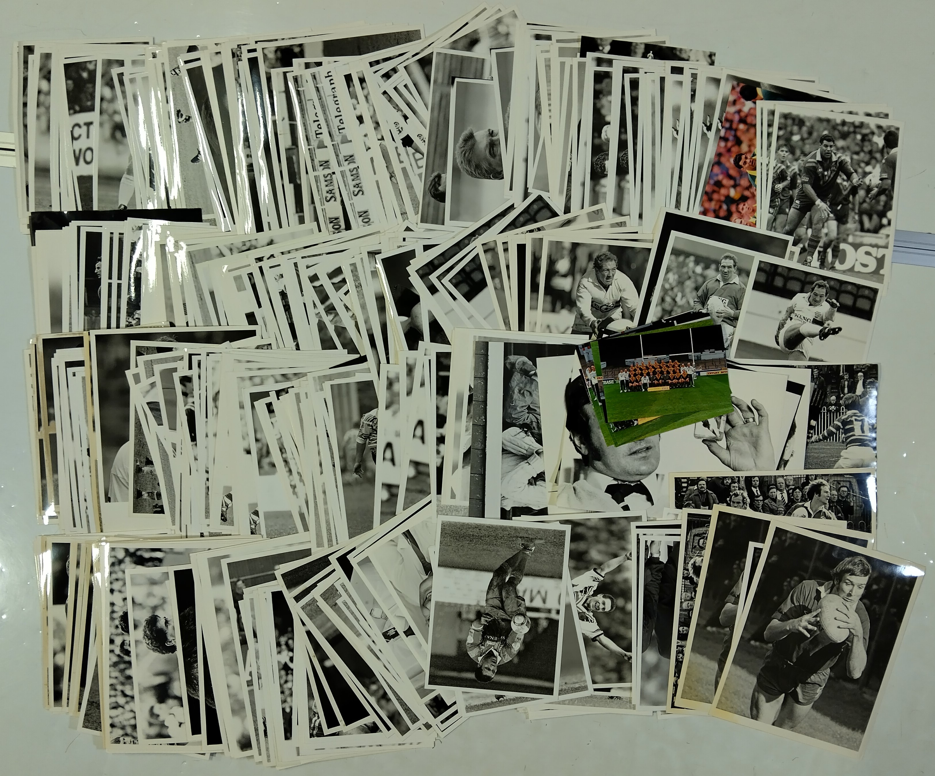 Lot 374 - RUGBY LEAGUE - LARGE COLLECTION OF