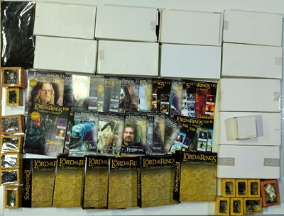 Lot 244 - THE LORD OF THE RINGS - LARGE COLLECTION OF MODELS / STANDS.