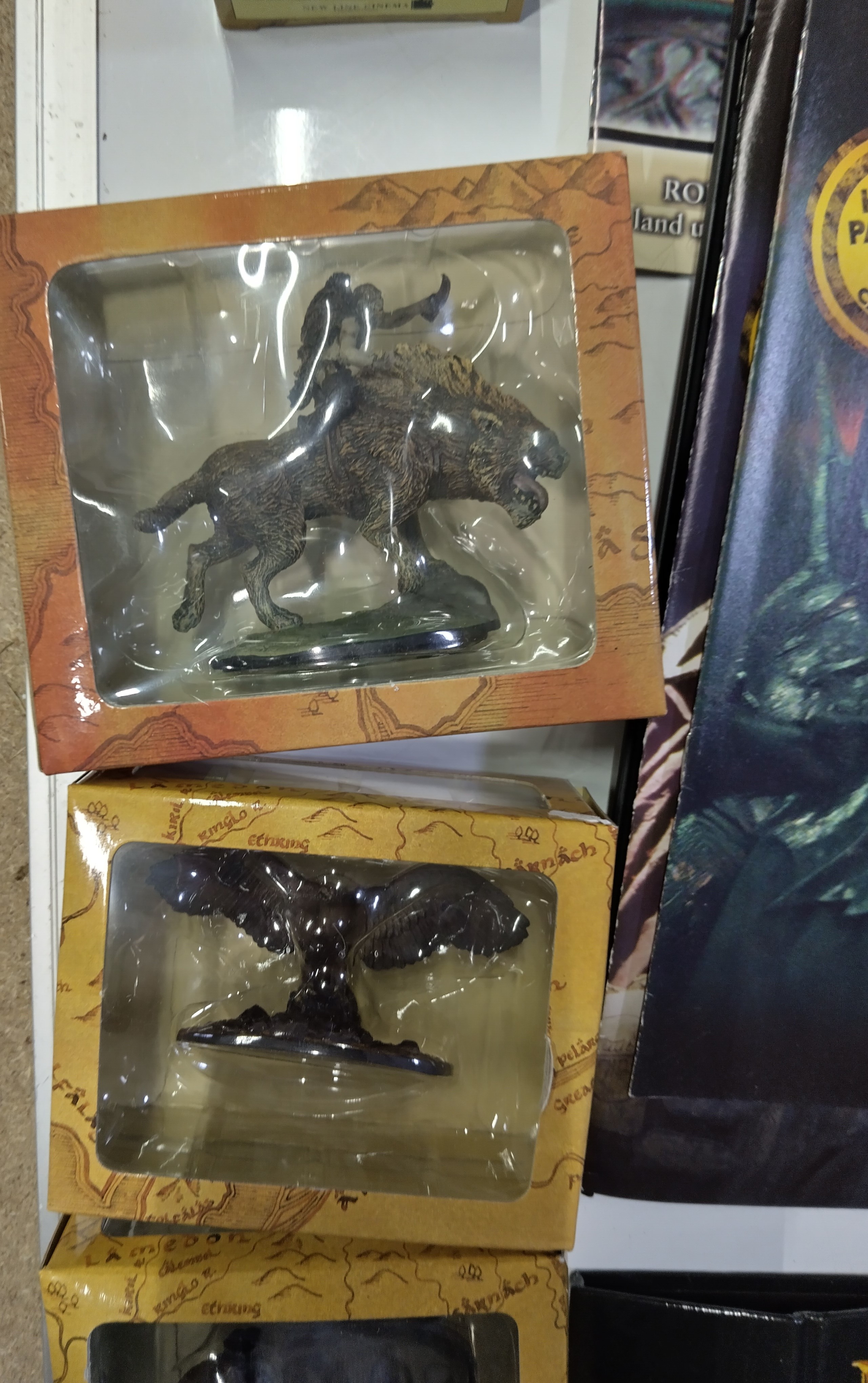 Lot 244 - THE LORD OF THE RINGS - LARGE COLLECTION OF