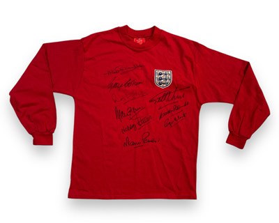 Lot 394 - FOOTBALL MEMORABILIA - 1966 ENGLAND WORLD CUP SQUAD MULTI-SIGNED SHIRT.