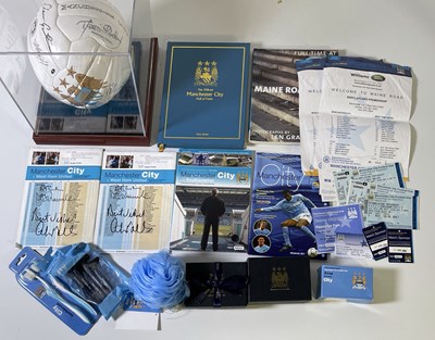 Lot 395 - FOOTBALL MEMORABILIA - MANCHESTER CITY MEMORABILIA INC MULTI-SIGNED BALL.