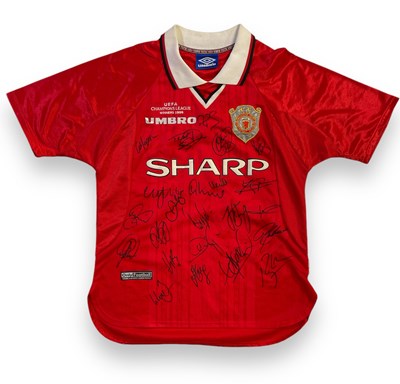 Lot 405 - FOOTBALL MEMORABILIA - SIGNED MANCHESTER UNITED SHIRT 1999.