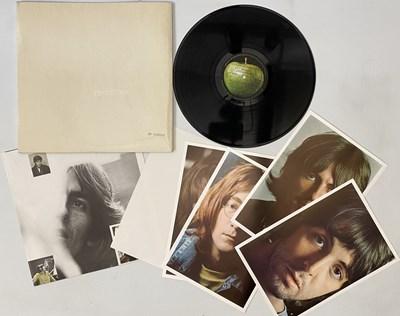 Lot 331 - THE BEATLES - WHITE ALBUM LP (COMPLETE UK - PMC 7067/ 68)