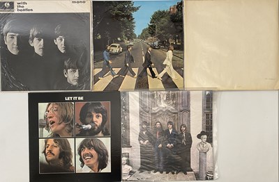 Lot 334 - THE BEATLES - LP PACK