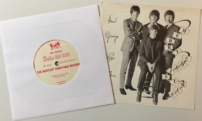 Lot 72 - THE BEATLES - ANOTHER BEATLES CHRISTMAS RECORD 7" FLEXI (LYN 757 - COMPLETE COPY)