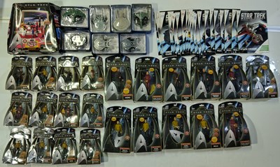 Lot 268 - STAR TREK - PLAYMATES BOXED FIGURINES.