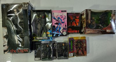 Lot 270 - TV AND FILM COLLECTABLES INC TERMINATOR / THE CROW.