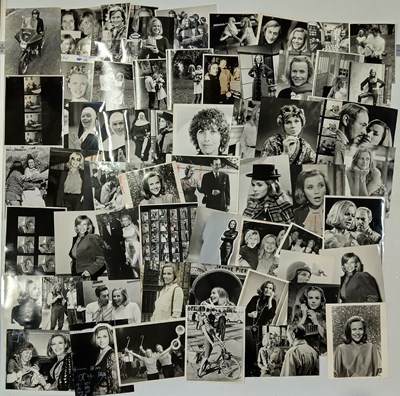 Lot 352 - HONOR BLACKMAN - LARGE COLLECTION OF PRESS PHOTOGRAPHS.