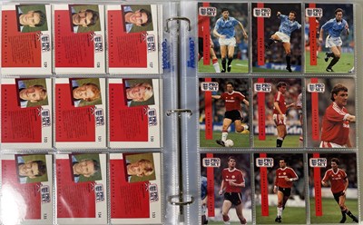 Lot 426 - FOOTBALL MEMORABILIA - CARD FOLDER SIGNED BY ENGLAND 1991 SQUAD.