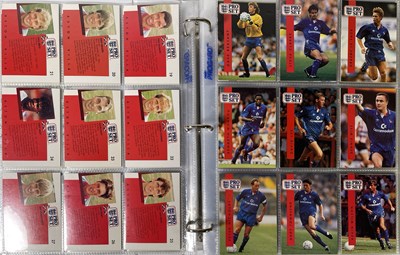 Lot 426 - FOOTBALL MEMORABILIA - CARD FOLDER SIGNED BY ENGLAND 1991 SQUAD.