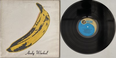 Lot 18 - THE VELVET UNDERGROUND & NICO LP (UK REPRESS W/ ORIGINAL UNPEELED US SLEEVE - 2315056)