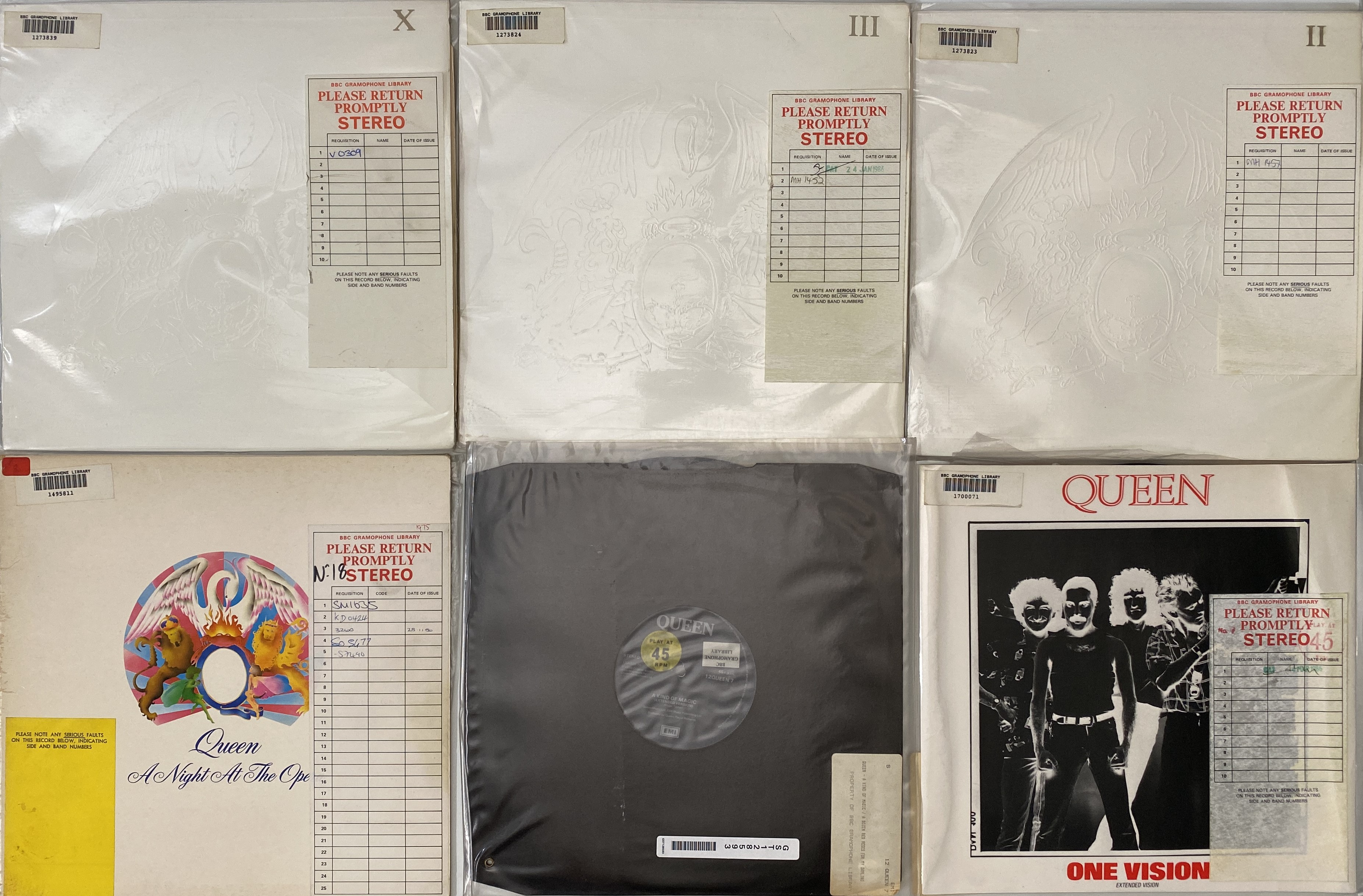 Autocollant Vinyle Queen Elizabeth Vs Bowie - 9.5x7.5cm - Résistant Aux Intempéries Et UV - Fabriqué En France - Garantie 5 Ans