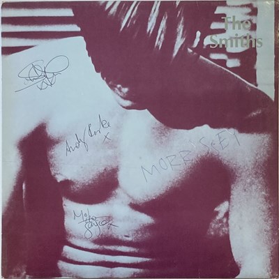 Lot 437 - FULLY SIGNED SMITHS LP.