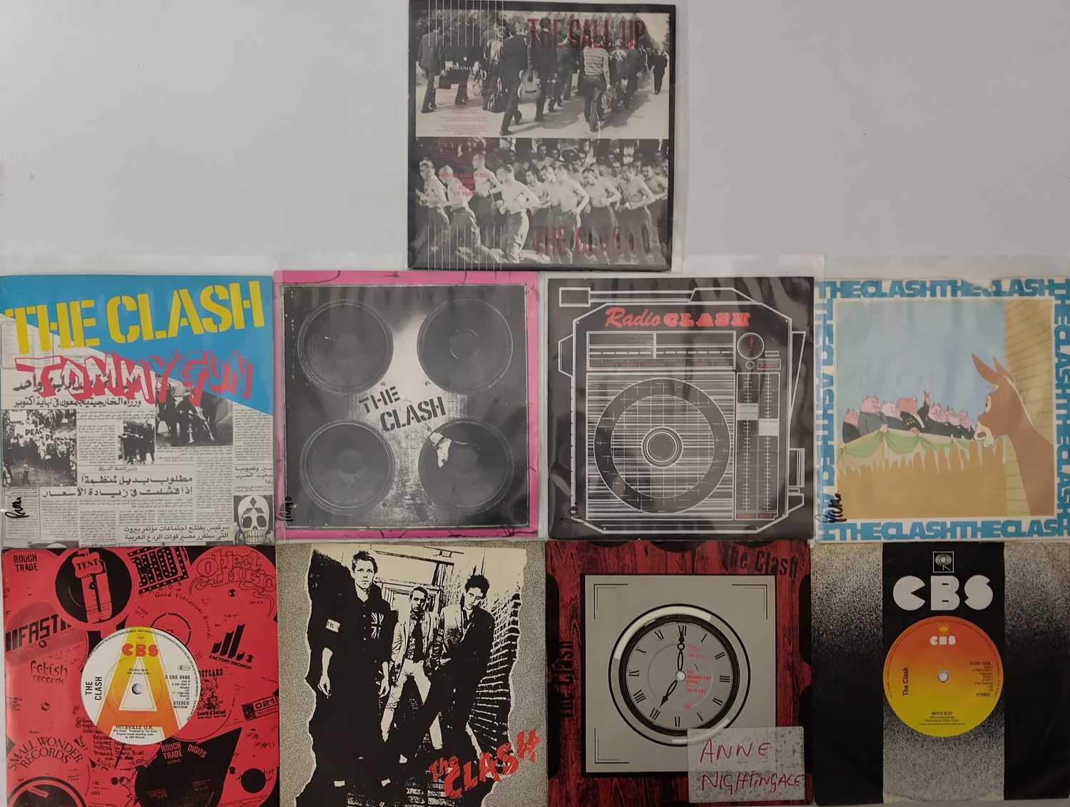 Lot 198 - THE CLASH - 7" PACK (INC PROMOS)