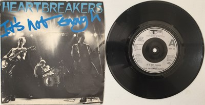 Lot 78 - THE HEARTBREAKERS - IT'S NOT ENOUGH 7" (ORIGINAL WITHDRAWN UK COPY - TRACK 2094 142)