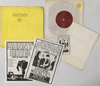 Lot 80 - SUNNYBOYS - HAPPY BIRTHDAY EP (COMPLETE ORIGINAL AUSTRALIAN COPY - SMX 57856)