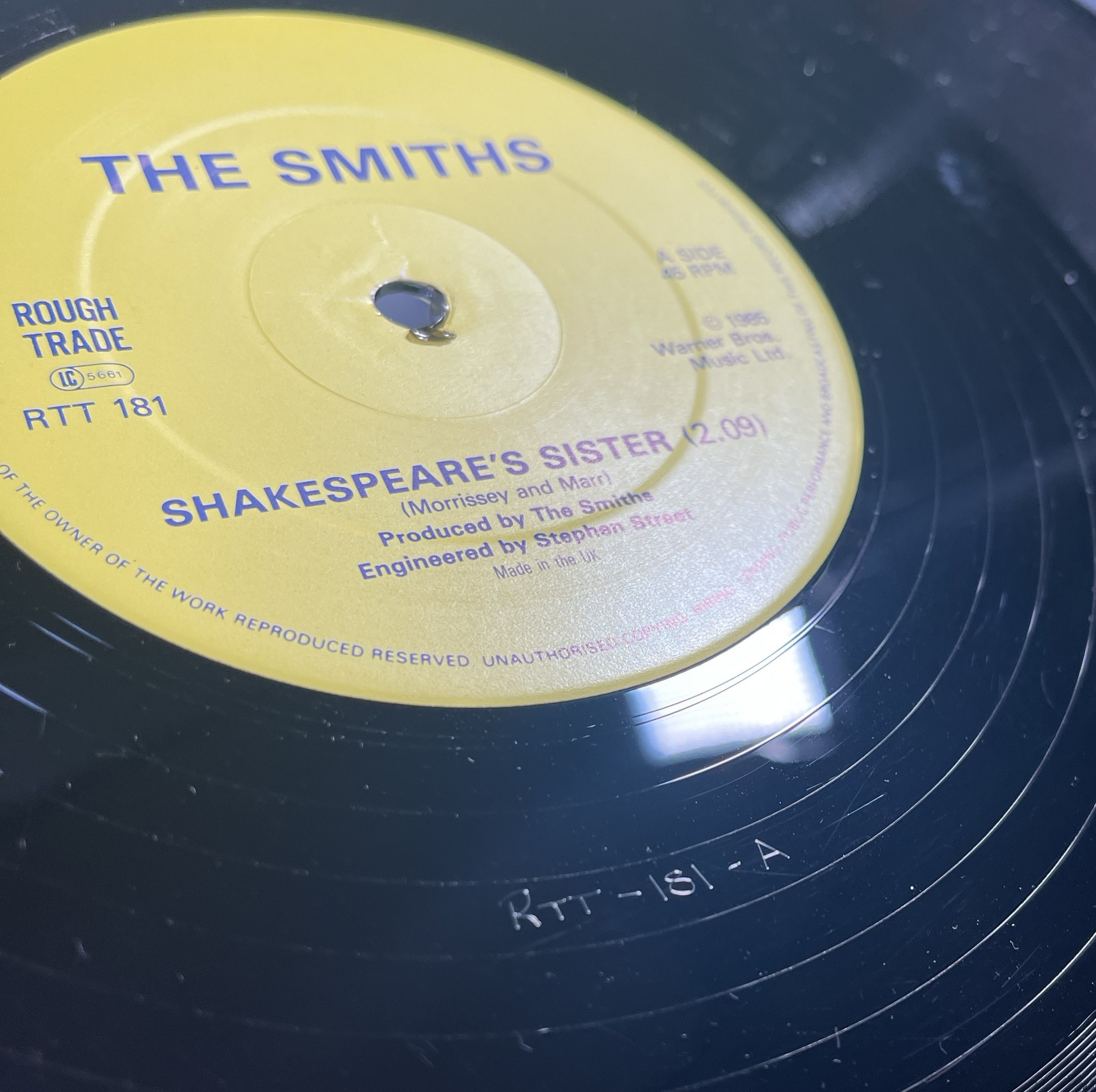 Lot 25 - THE SMITHS - SHAKESPEARE'S SISTER 12