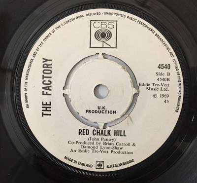 Lot 140 - THE FACTORY - TRY A LITTLE SUNSHINE C/W RED CHALK HILL 7" (PROMO - CBS 4540 - 4-PRONG CENTRE)