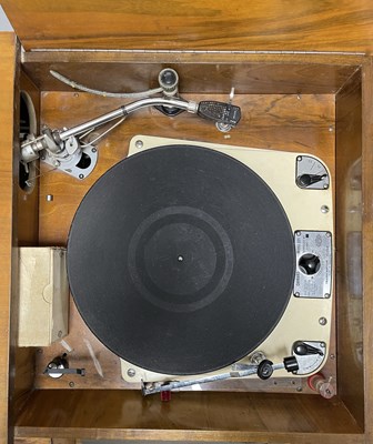 Lot 4 - GARRARD 301 TURNTABLE WITH QUAD SEPARATES IN FLOORSTANDING UNIT.