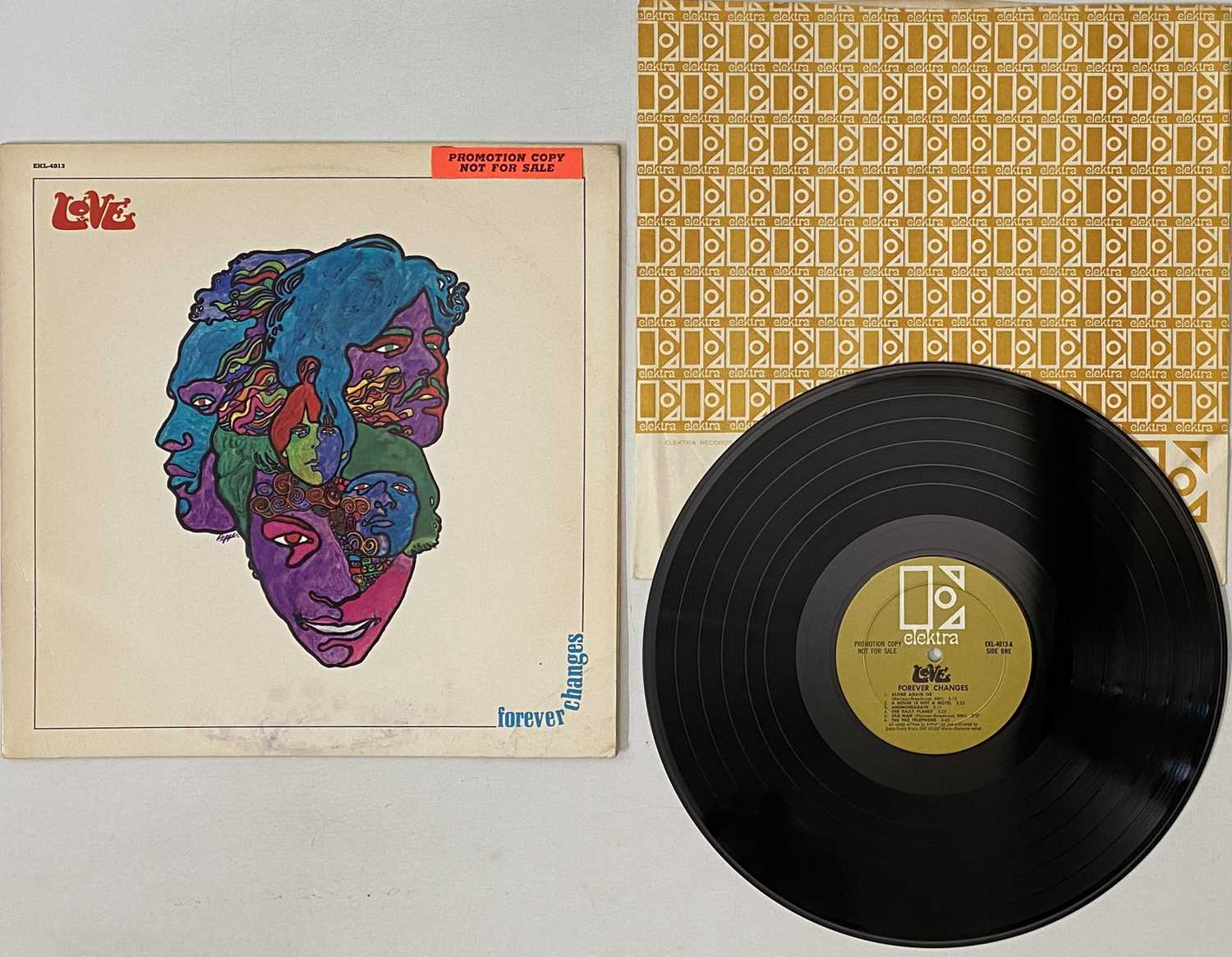 Lot 282 - LOVE - FOREVER CHANGES LP (EKL-4013 - 1967 ORIGINAL PROMO COPY)
