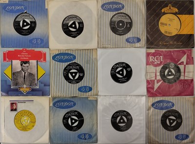 Lot 886 - LONDON 45 (INCLUDING TRI-CENTRES) COLLECTION