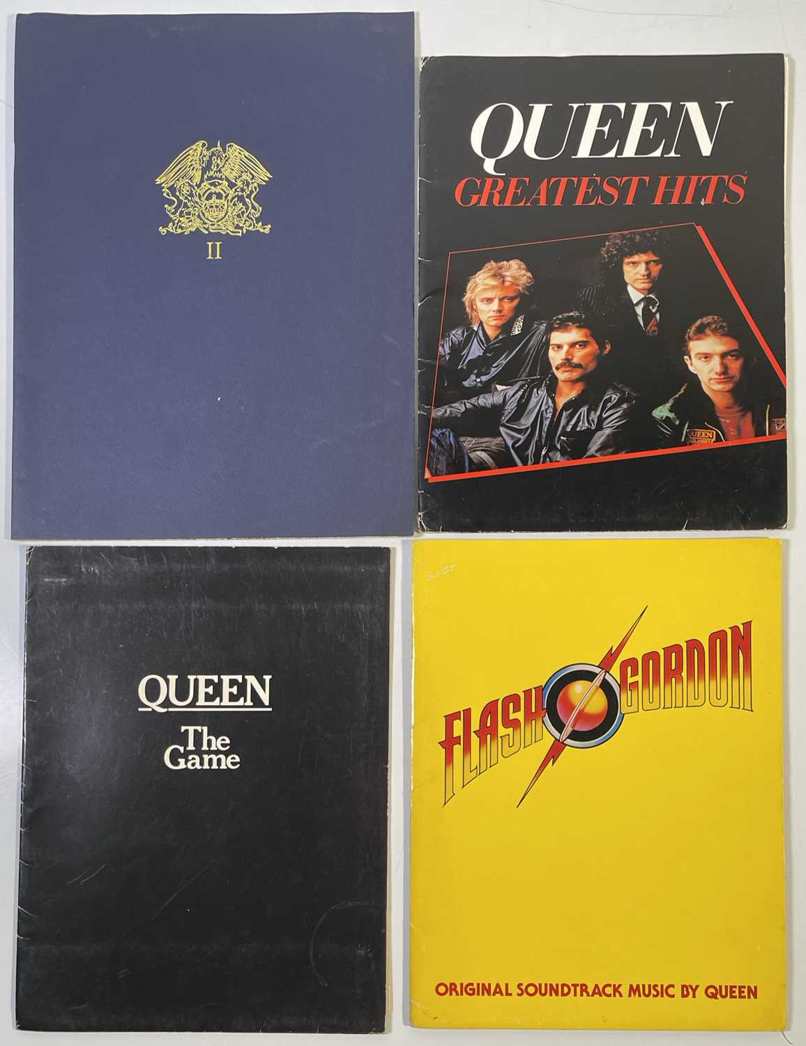 Lot 429 - QUEEN - PRESS KITS / RELEASES.