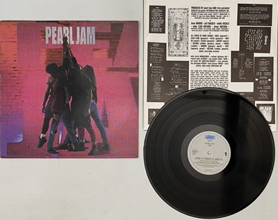 Lot 932 - GRUNGE/METAL/HARDCORE/PUNK - LPs/12"