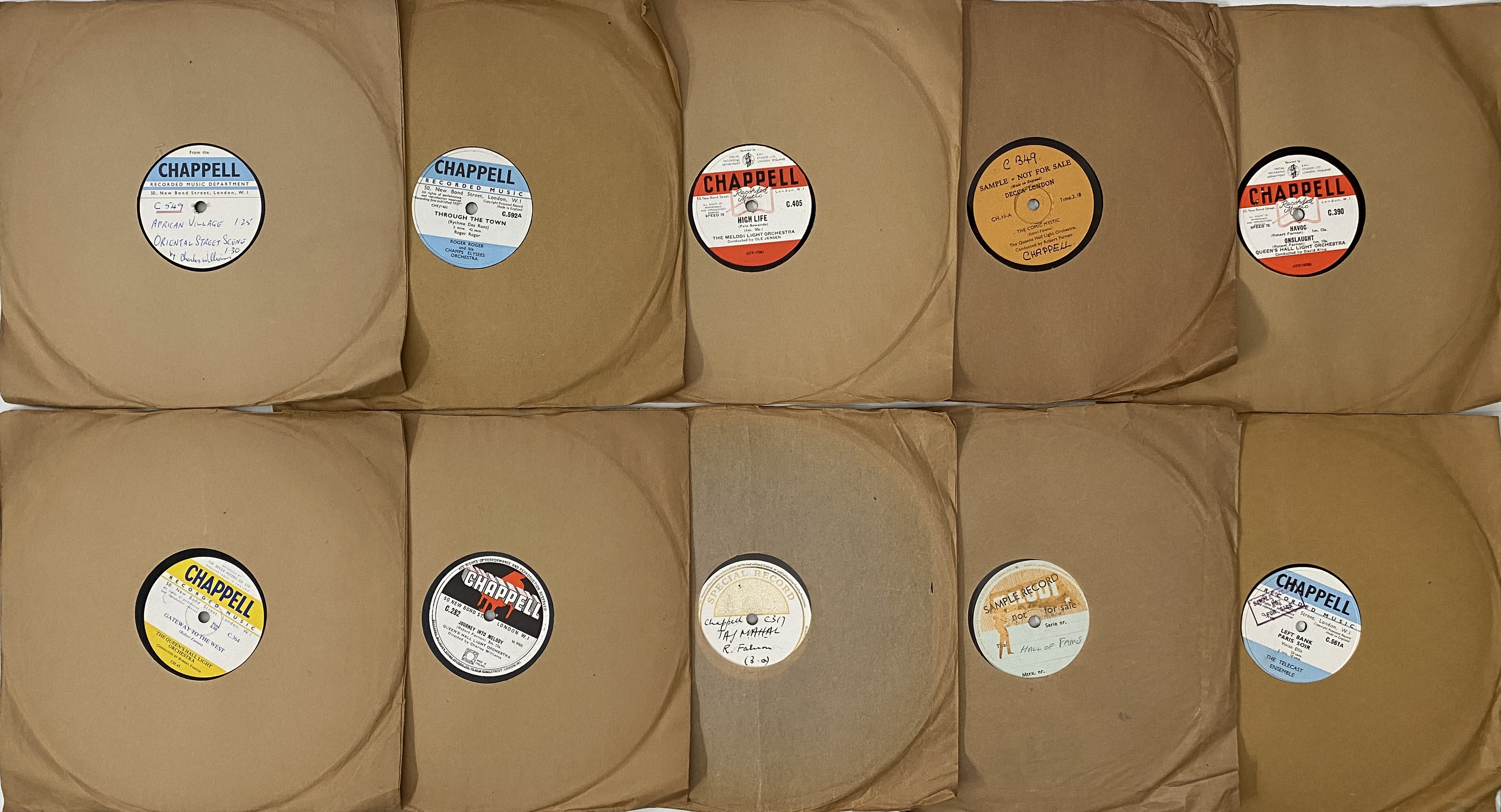 Lot 823 - LIBRARY - 10