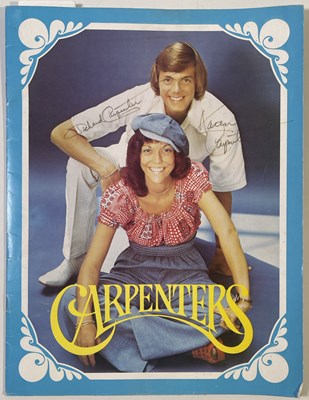 Lot 271 - THE CARPENTERS - ORIGINAL SIGNED CONCERT PROGRAMME.