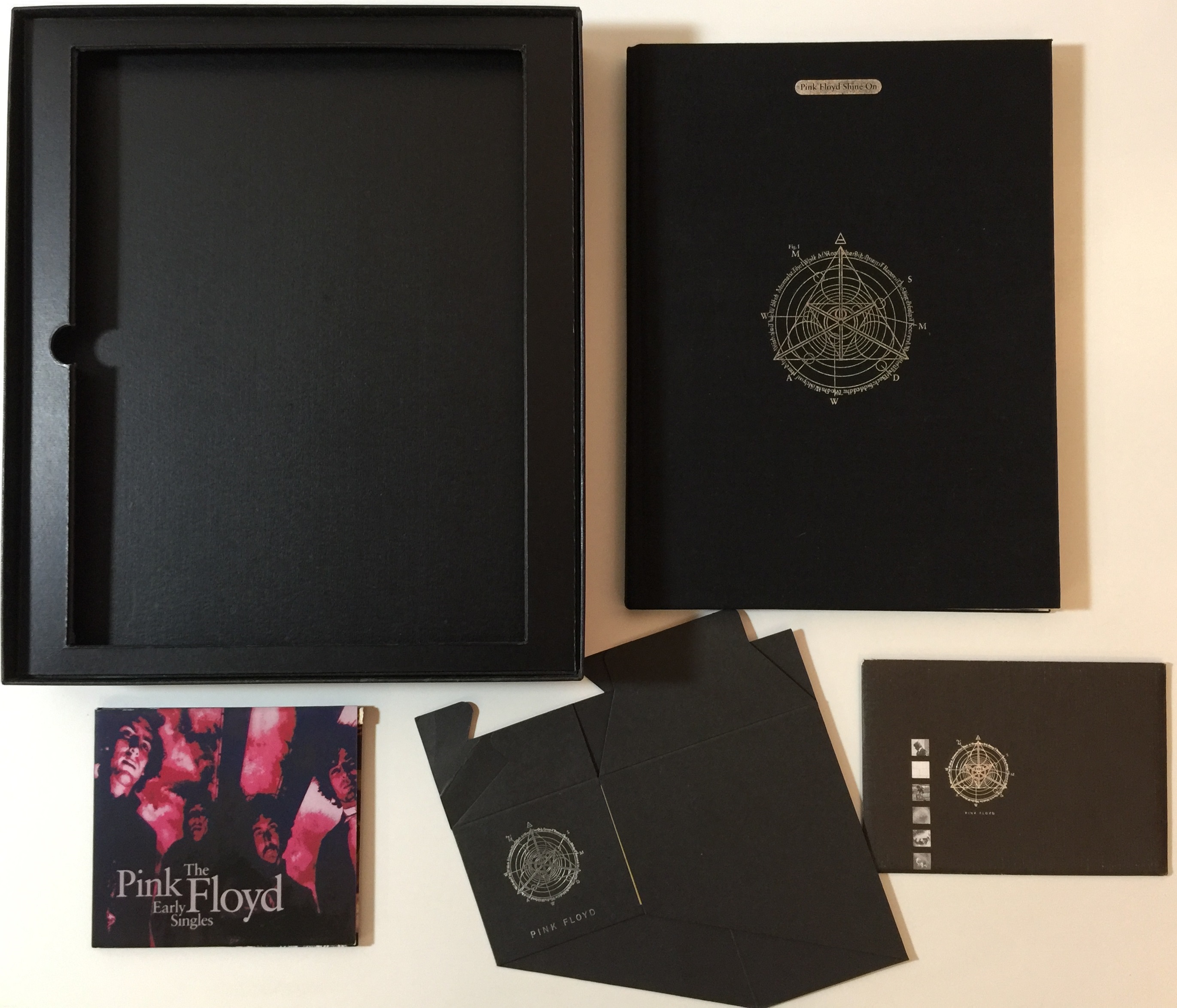 Lot 947 - PINK FLOYD - SHINE ON (1992 CD BOX SET)