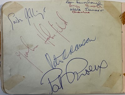 Lot 241 - THE BEATLES - AUTOGRAPH BOOK WITH RINGO STARR AND GEORGE HARRISON AUTOGRAPHS.