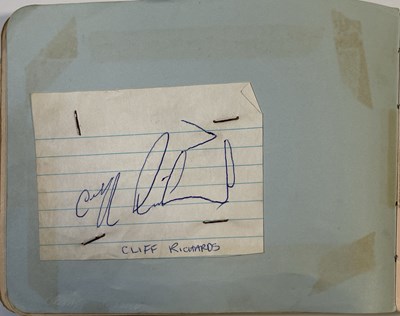 Lot 241 - THE BEATLES - AUTOGRAPH BOOK WITH RINGO STARR AND GEORGE HARRISON AUTOGRAPHS.