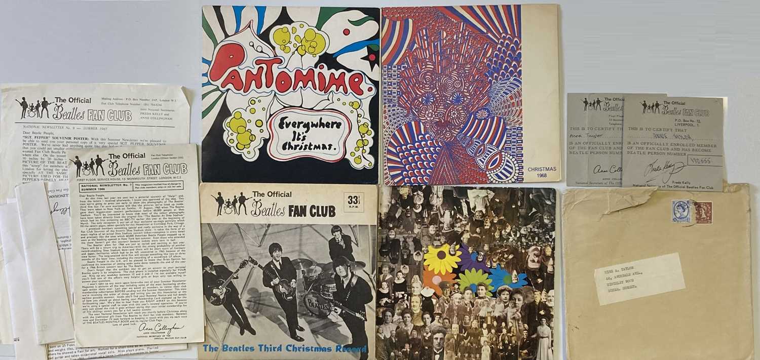 Lot 149 - BEATLES CHRISTMAS FAN CLUB FLEXI COLLECTION AND NEWSLETTERS.