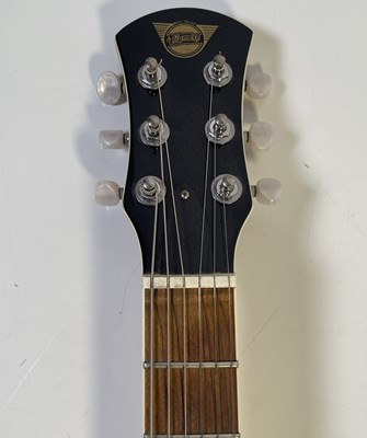 Lot 521 - OASIS - LIAM GALLAGHER PLAYED PIGNOSE GUITAR - VIDEO PROOF.