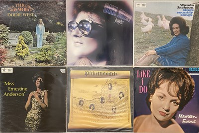 Lot 1148 - FEMALE ARTISTS - LP COLLECTION