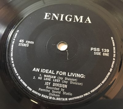 Lot 80 - JOY DIVISION - AN IDEAL FOR LIVING EP (UK ORIGINAL - ENIGMA RECORDS PSS 139)