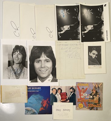 Lot 45 - CLIFF RICHARD - AUTOGRAPH COLLECTION.