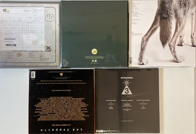 Lot 107 - INDIE/ROCK - LP/CD BOX SETS