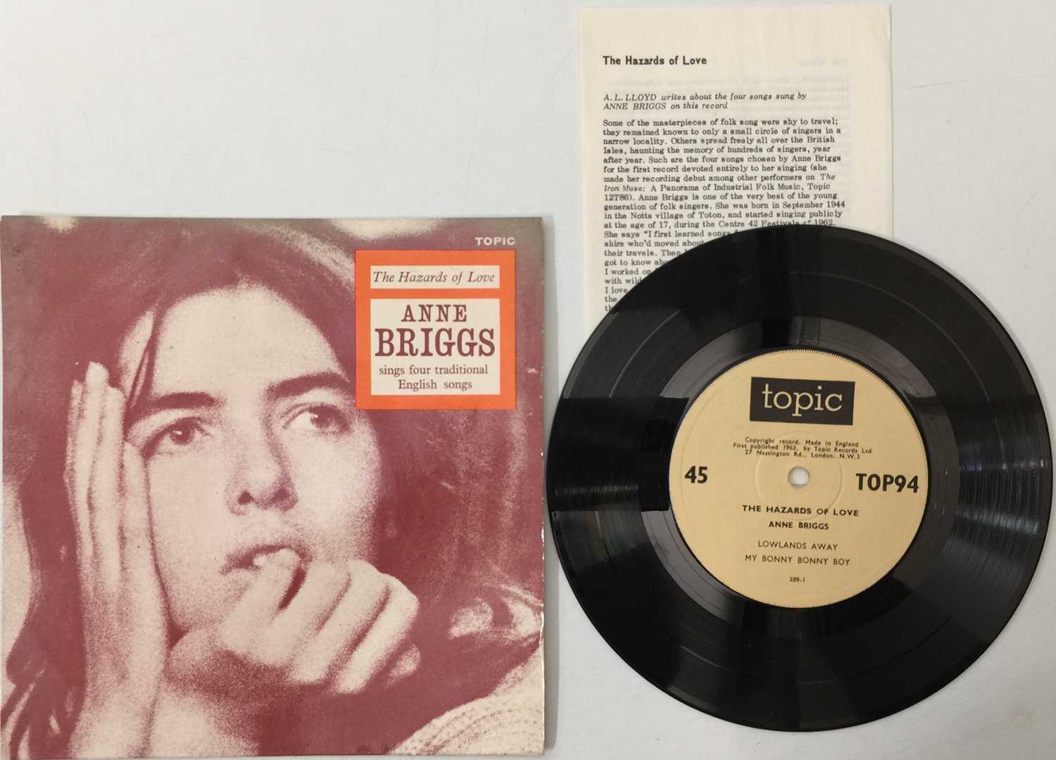 Lot 326 - ANNE BRIGGS - THE HAZARDS OF LOVE 7" EP (UK TOPIC - TOP94)