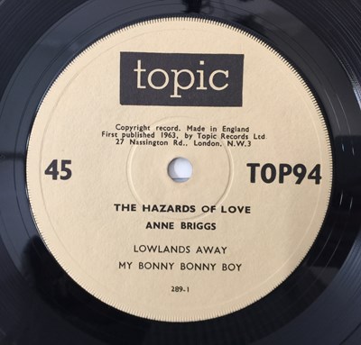 Lot 326 - ANNE BRIGGS - THE HAZARDS OF LOVE 7" EP (UK TOPIC - TOP94)